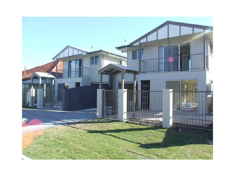 15 Sinclair Street, Moorooka QLD 4105