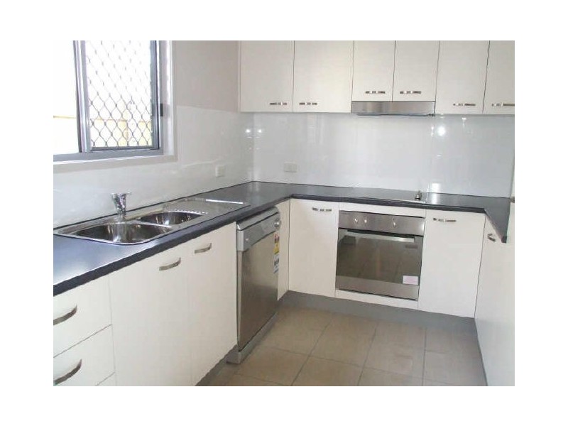 15 Sinclair Street, Moorooka QLD 4105