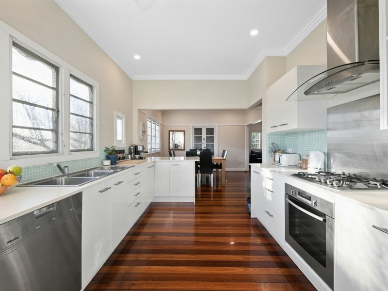 148 Kadumba Street, Yeronga QLD 4104