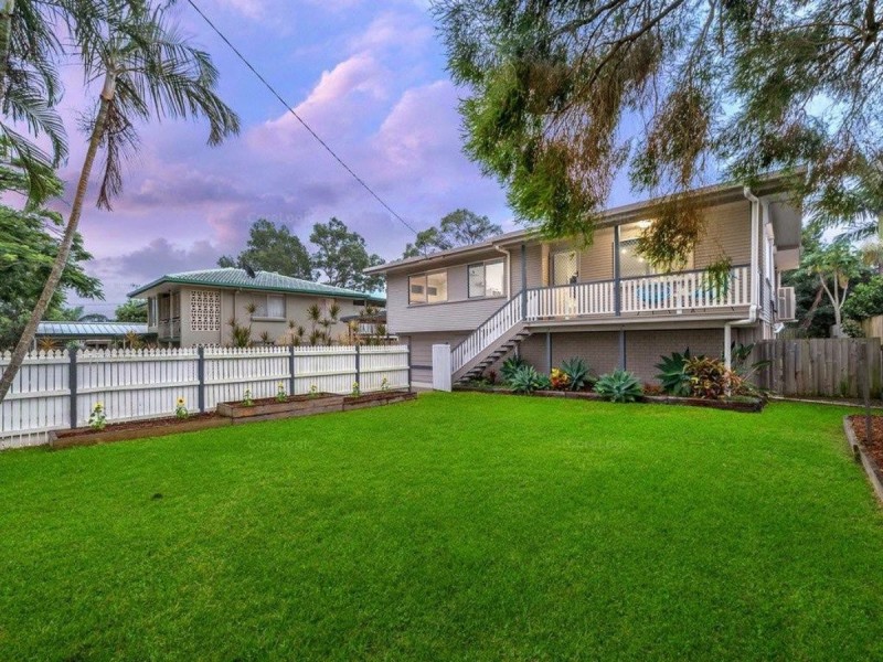 12 Balswidden Street, Albany Creek QLD 4035