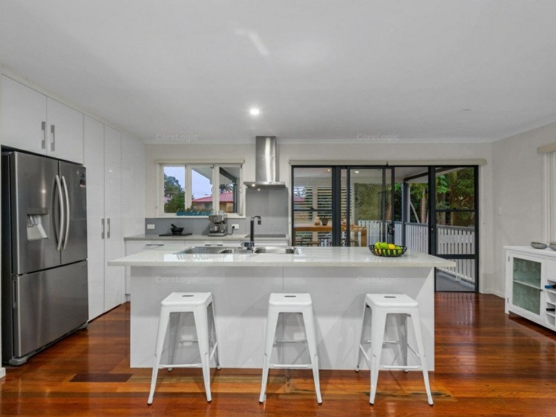 12 Balswidden Street, Albany Creek QLD 4035