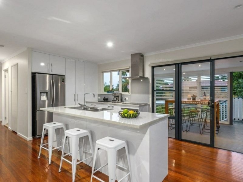 12 Balswidden Street, Albany Creek QLD 4035