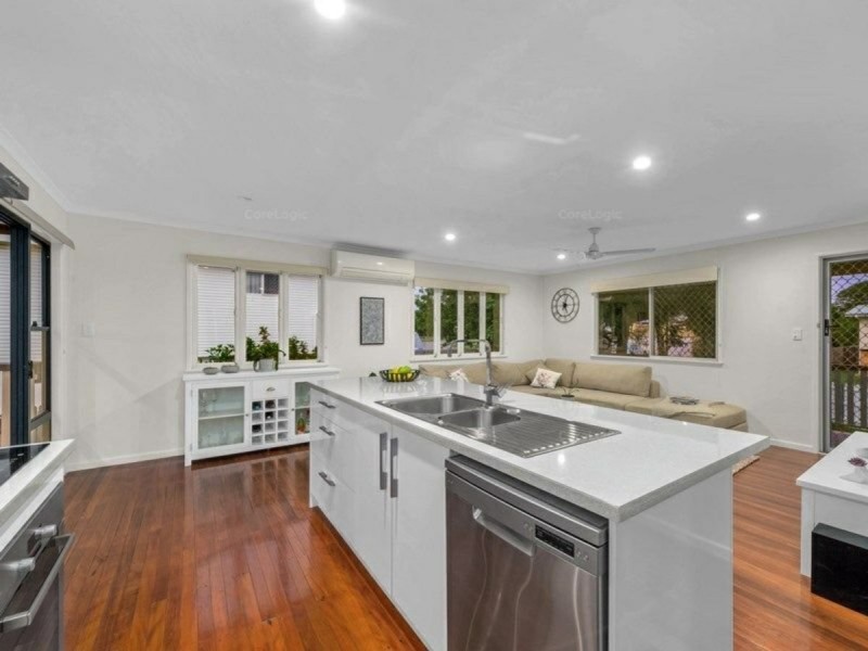 12 Balswidden Street, Albany Creek QLD 4035