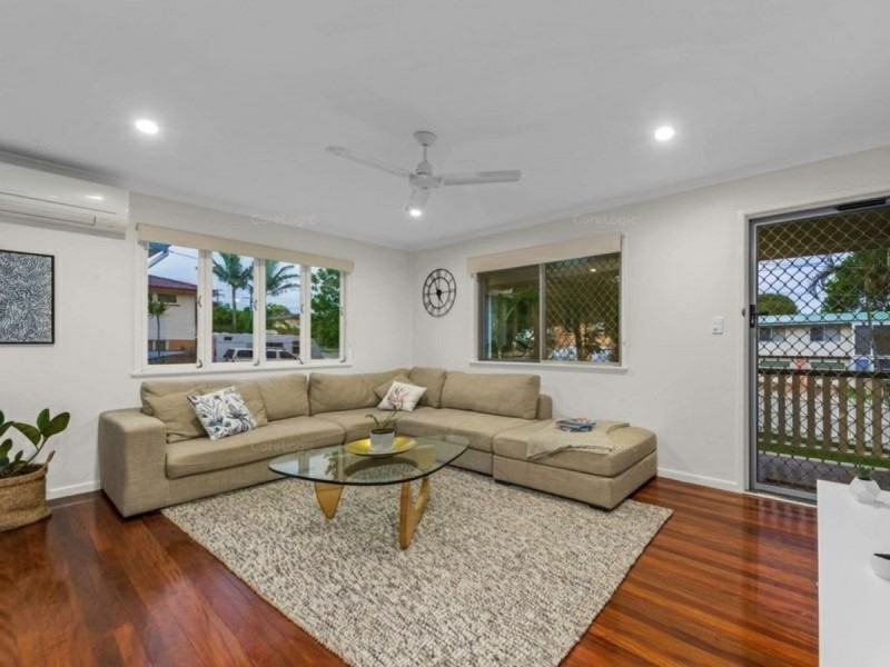 12 Balswidden Street, Albany Creek QLD 4035