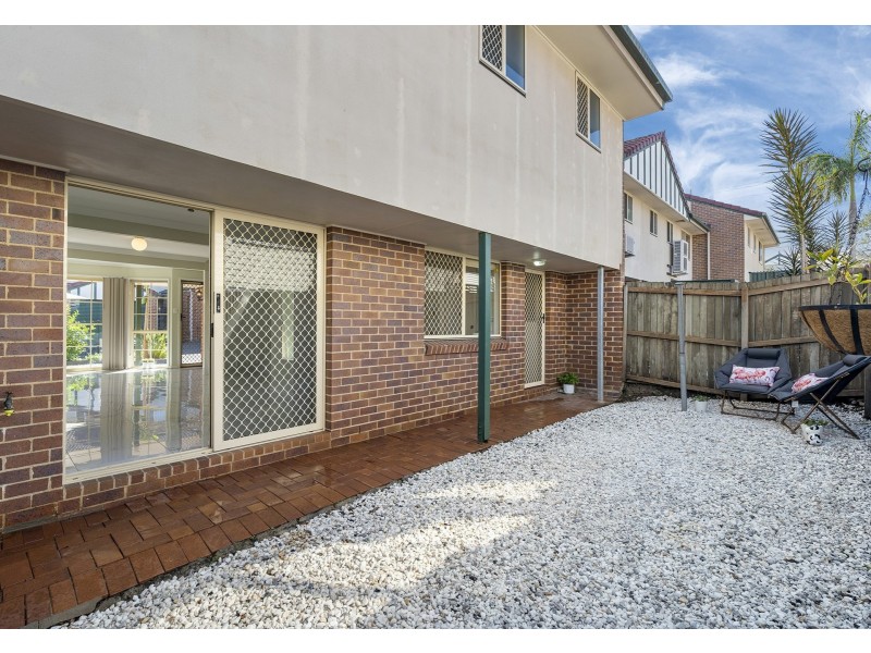 4/135 Park Road, Yeerongpilly QLD 4105