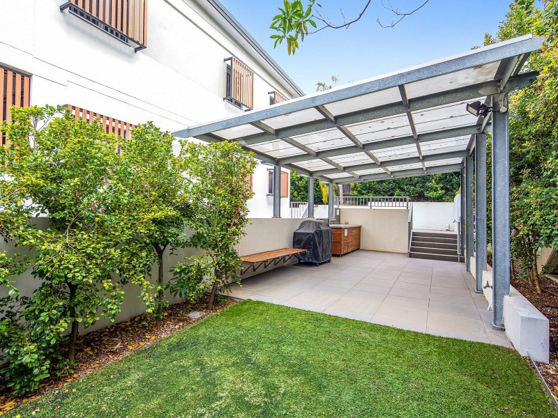 1/62 Waldheim Street, Annerley QLD 4103