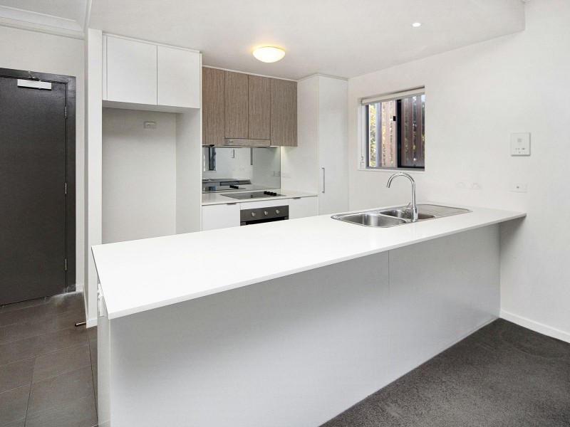 1/62 Waldheim Street, Annerley QLD 4103