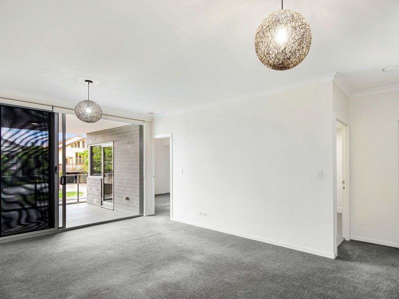 1/62 Waldheim Street, Annerley QLD 4103