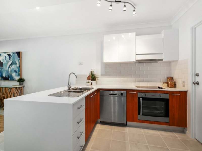 2/34 Querrin Street, Yeronga QLD 4104