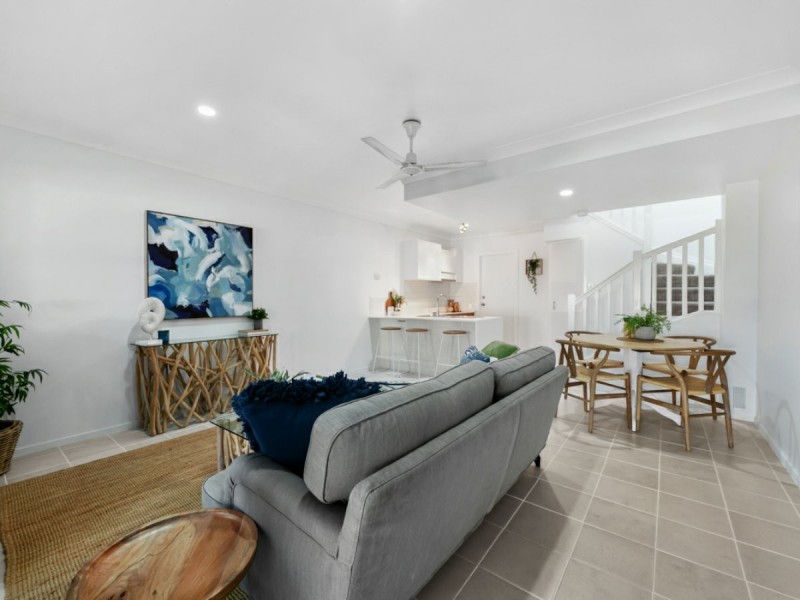 2/34 Querrin Street, Yeronga QLD 4104