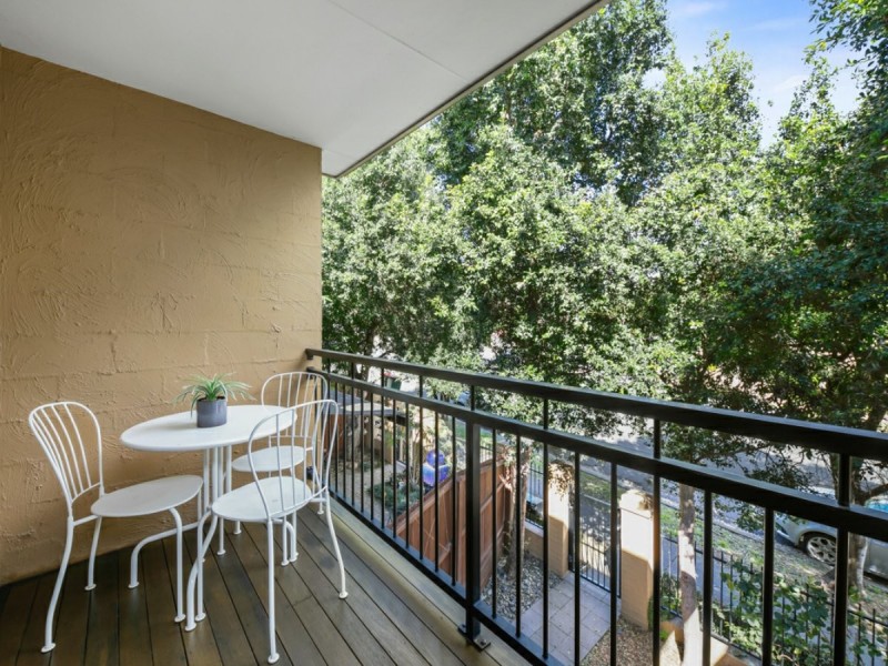 2/34 Querrin Street, Yeronga QLD 4104