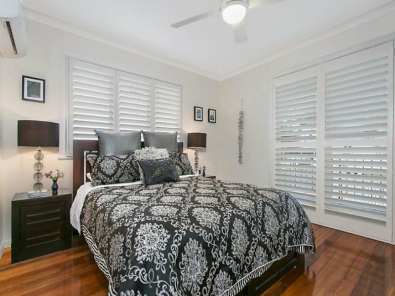 7 Orchard Street, Toowong QLD 4066