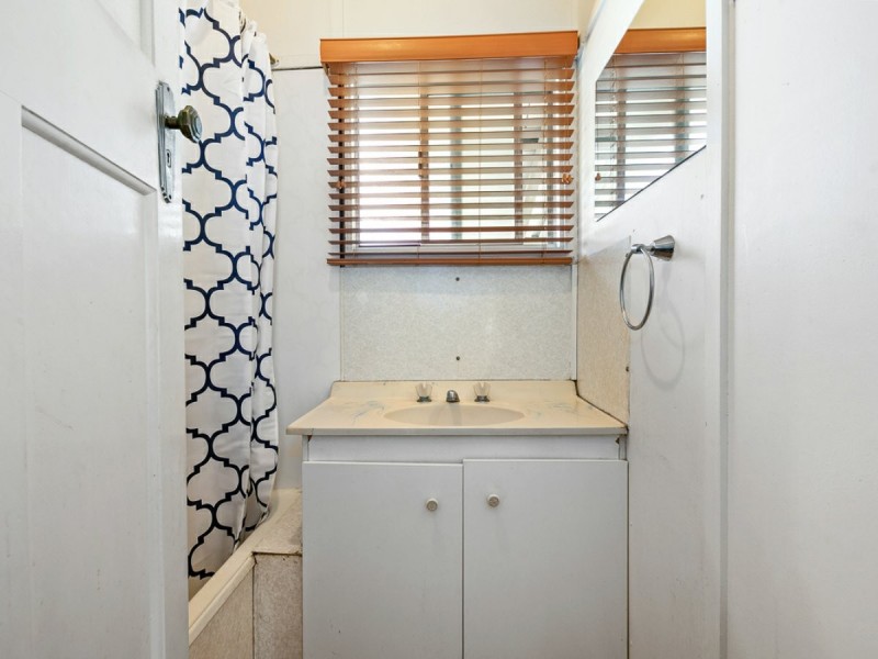 17 Robinson Street, Moorooka QLD 4105