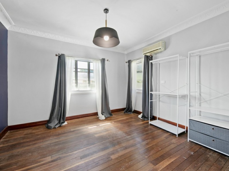 25 Ormuz Road, Yeronga QLD 4104