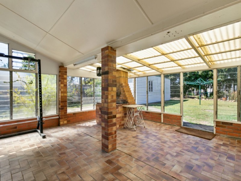 25 Ormuz Road, Yeronga QLD 4104