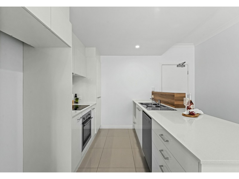 1/19 Stamford Street, Yeerongpilly QLD 4105