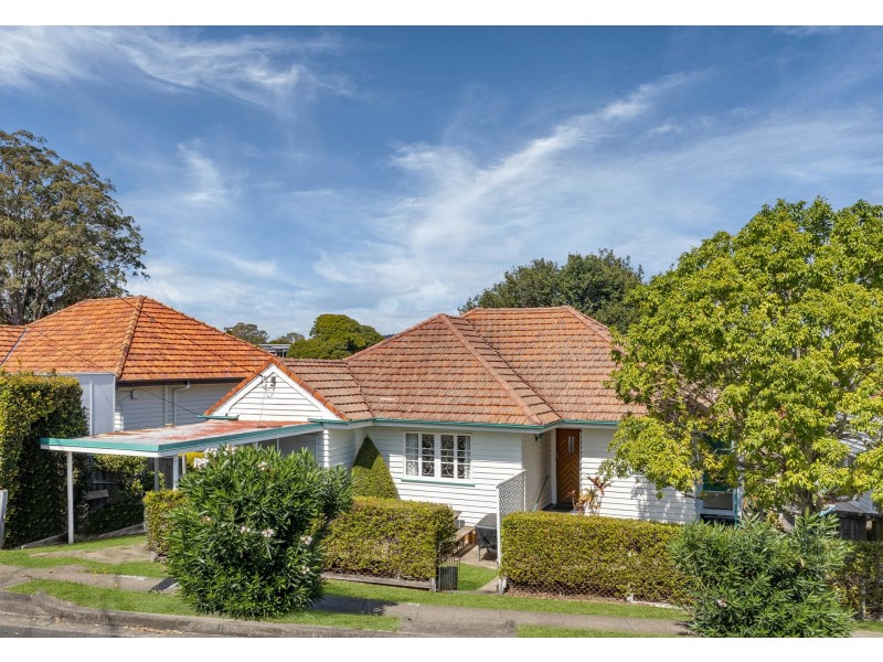 547 Cavendish Road, Coorparoo QLD 4151