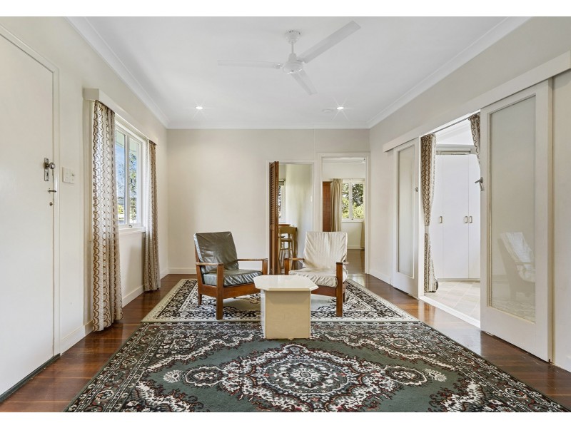 547 Cavendish Road, Coorparoo QLD 4151