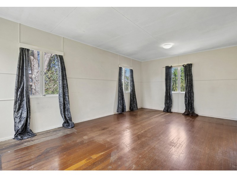 547 Cavendish Road, Coorparoo QLD 4151