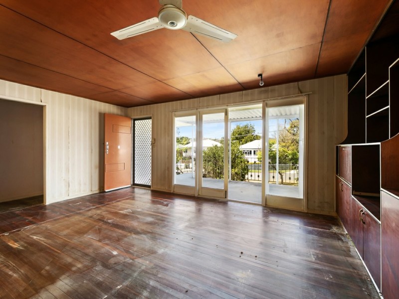 13 Kogarah Street, Tarragindi QLD 4121