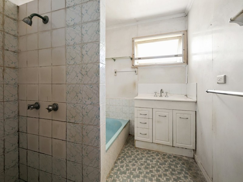 13 Kogarah Street, Tarragindi QLD 4121