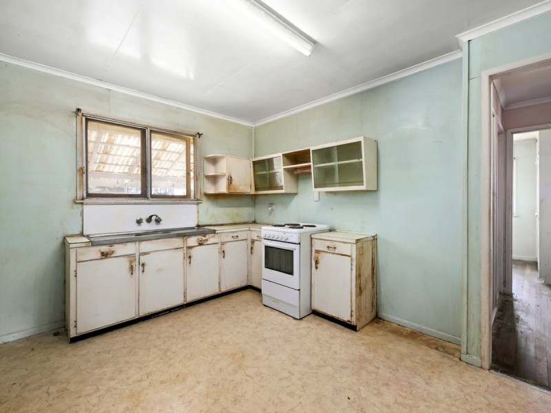 13 Kogarah Street, Tarragindi QLD 4121