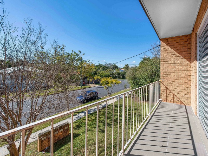 2/88 Gainsborough Street, Moorooka QLD 4105