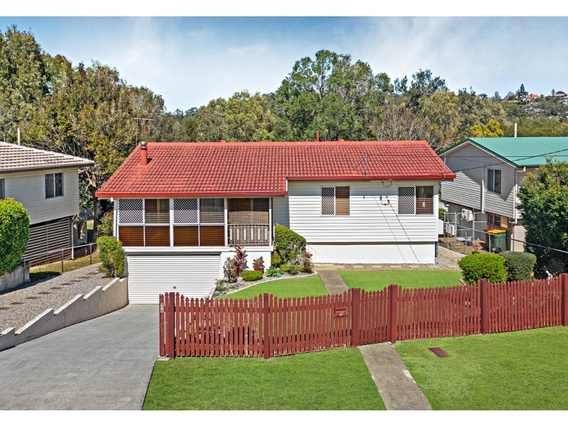 36 Joachim Street, Holland Park West QLD 4121