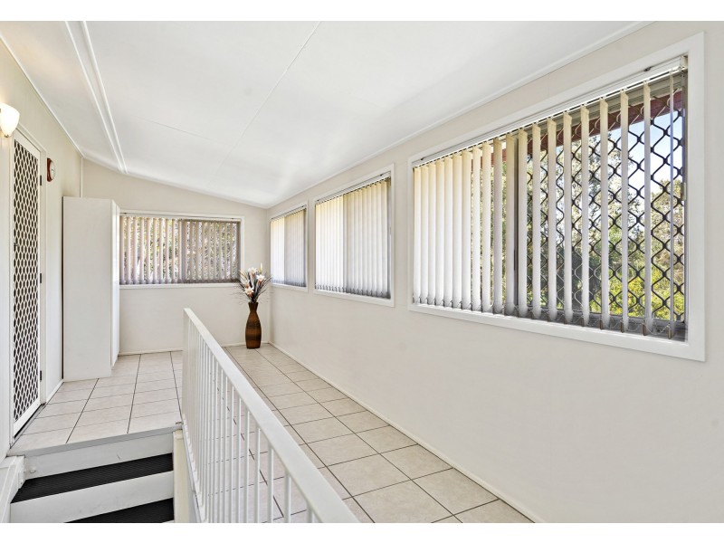 36 Joachim Street, Holland Park West QLD 4121