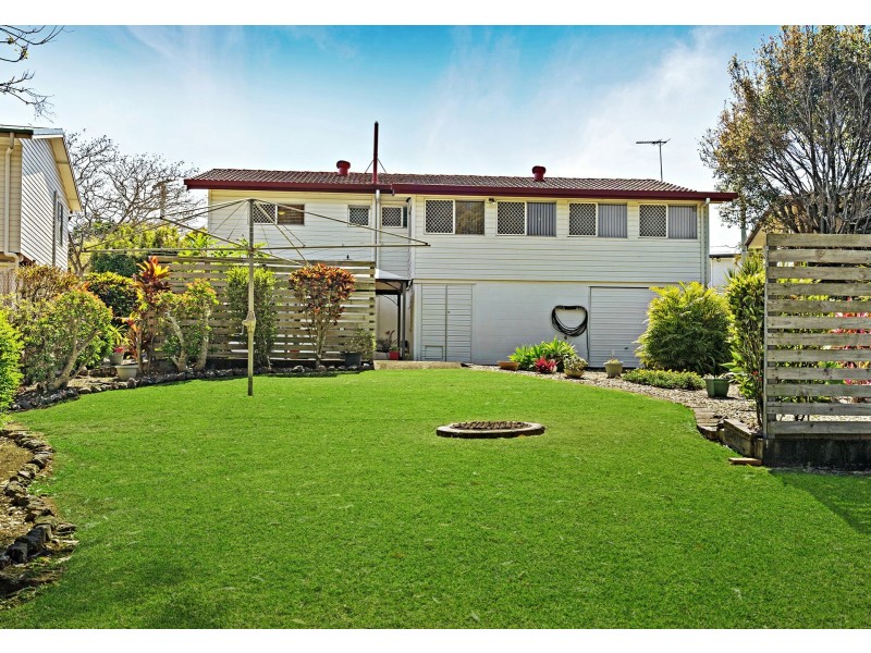 36 Joachim Street, Holland Park West QLD 4121