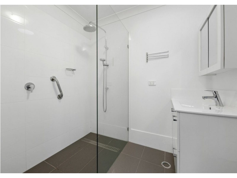 49 Bledisloe Street, Fairfield QLD 4103