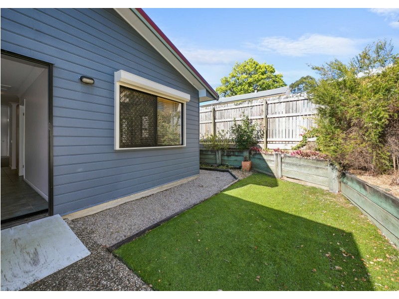 49 Bledisloe Street, Fairfield QLD 4103