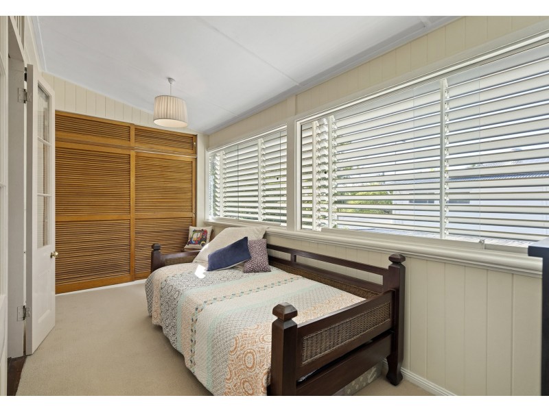 50 Ellesmere Street, Yeronga QLD 4104