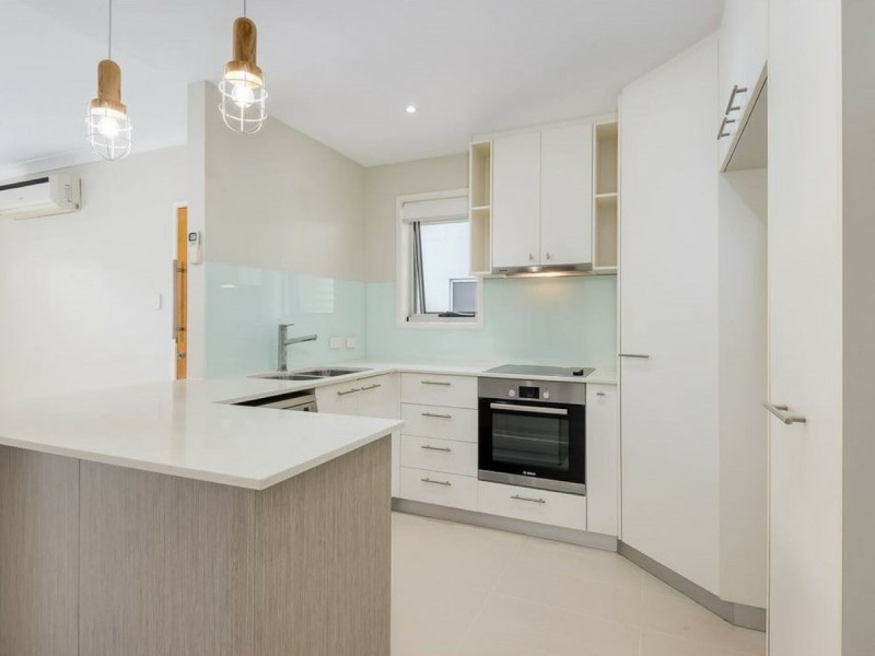 2/23 Eversley Terrace, Yeronga QLD 4104