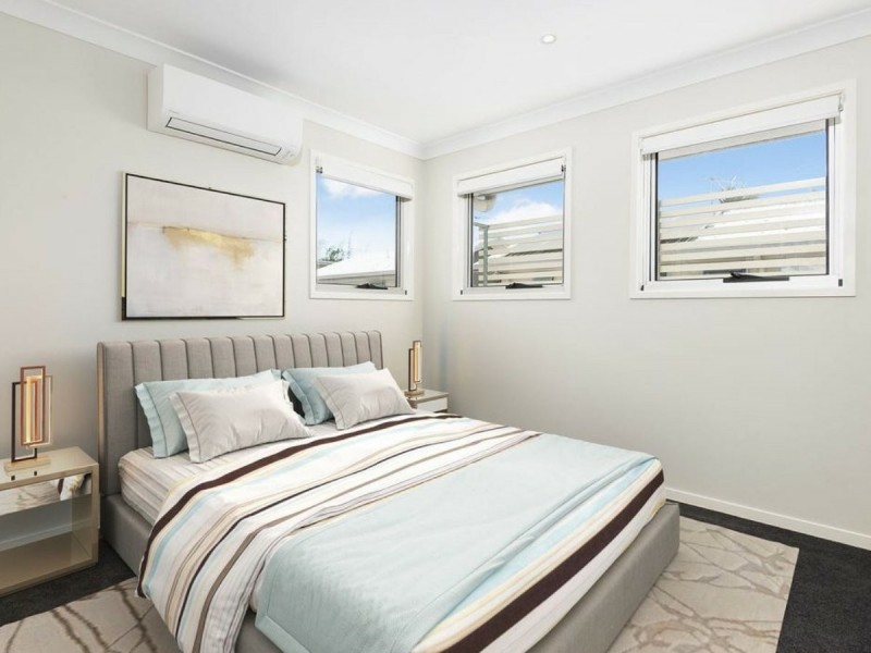 2/23 Eversley Terrace, Yeronga QLD 4104