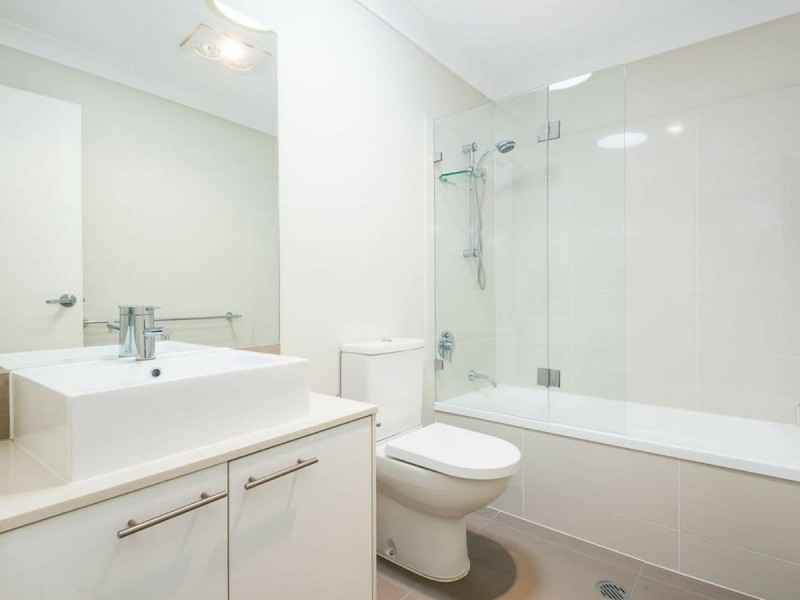 2/23 Eversley Terrace, Yeronga QLD 4104