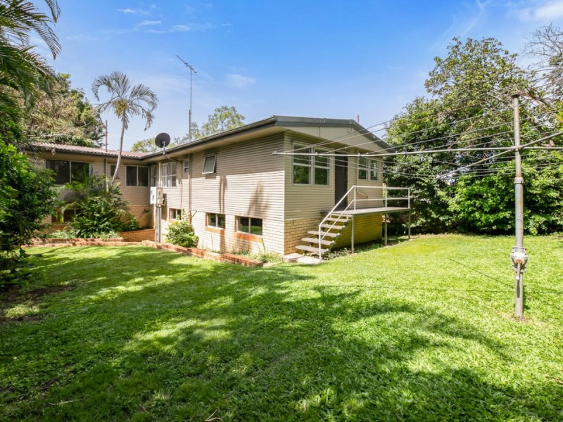 70 Pring Street, Tarragindi QLD 4121