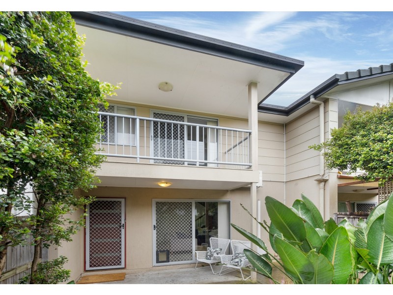 2/1 Victoria Street, Fairfield QLD 4103