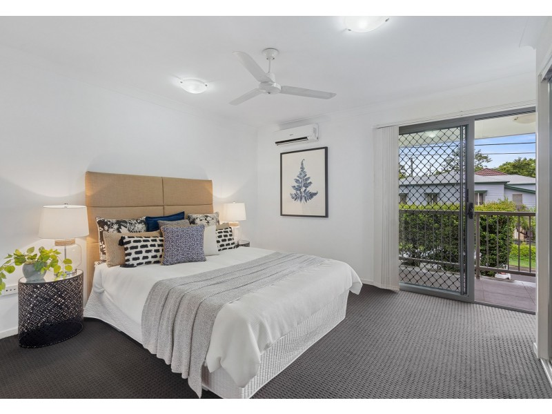 2/1 Victoria Street, Fairfield QLD 4103