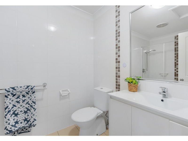 2/1 Victoria Street, Fairfield QLD 4103