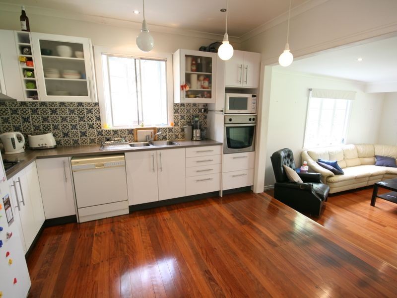 79 Vale Street, Moorooka QLD 4105