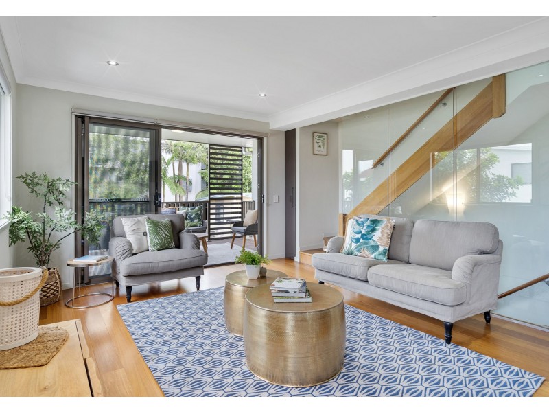 9/11 Norman Street, Annerley QLD 4103