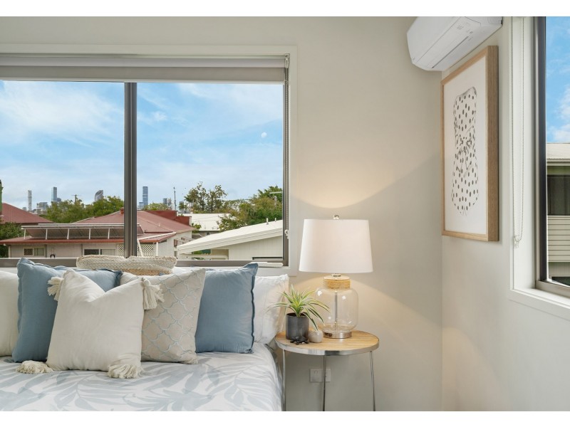 9/11 Norman Street, Annerley QLD 4103