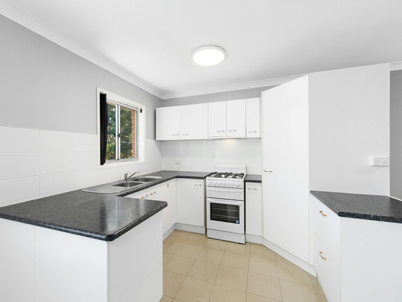 4/88 Gainsborough Street, Moorooka QLD 4105