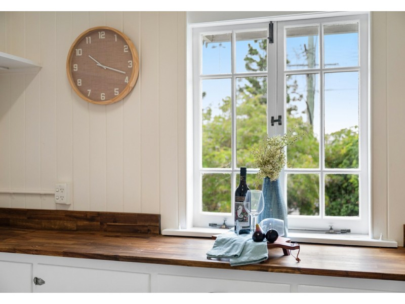 162 Venner Road, Fairfield QLD 4103