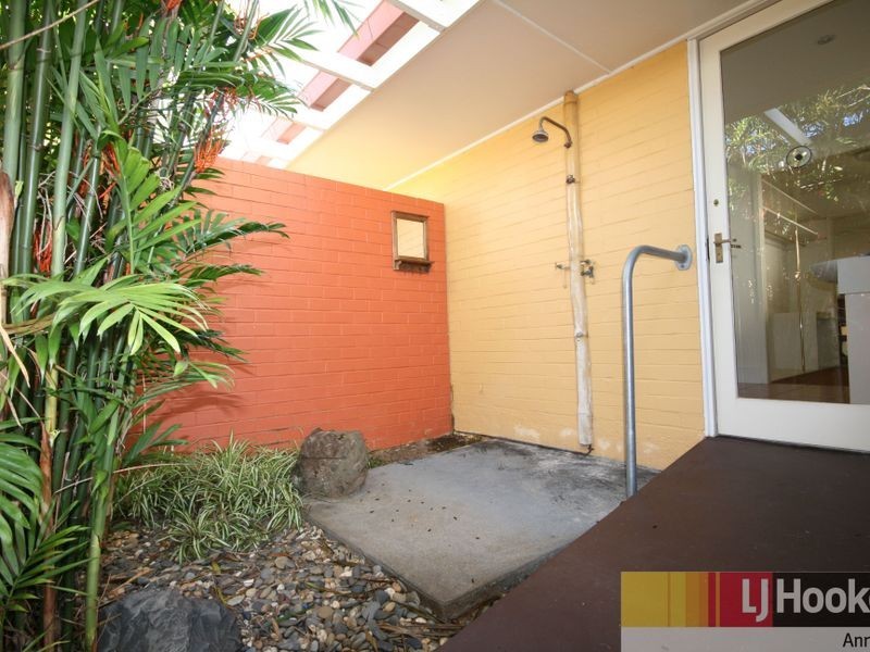 11 Lentara Street, Kenmore QLD 4069