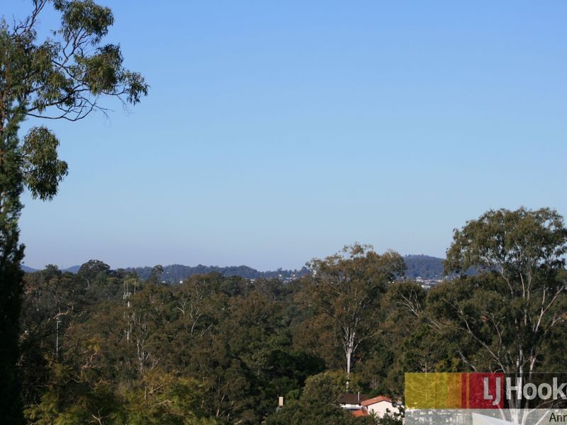 11 Lentara Street, Kenmore QLD 4069