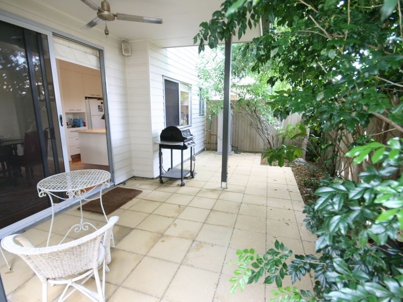 1/34 Days Avenue, Yeronga QLD 4104