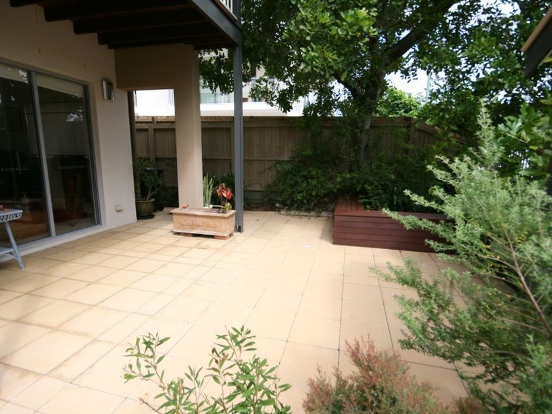 1/34 Days Avenue, Yeronga QLD 4104