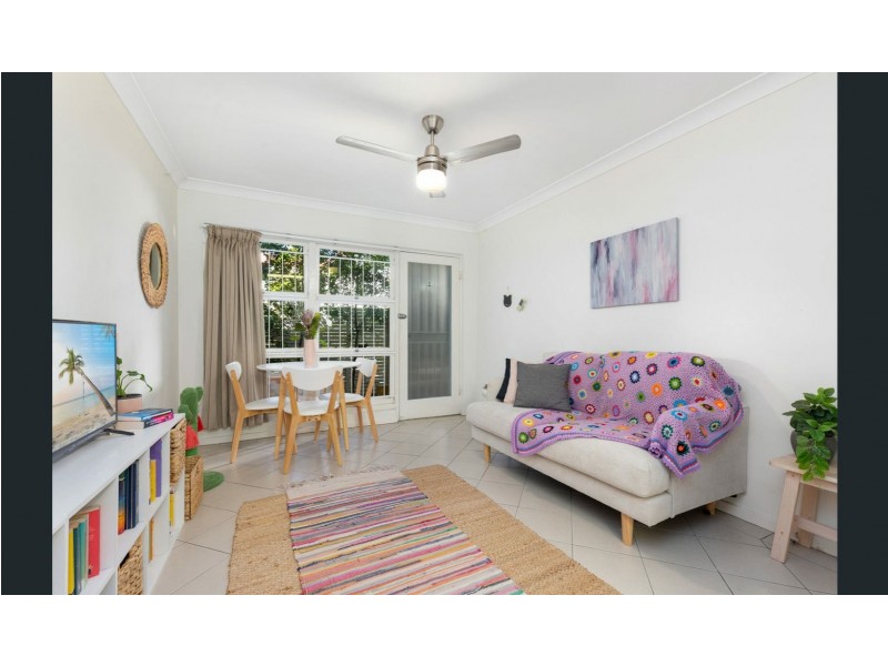 1/22 Oxford Street, Woolloongabba QLD 4102